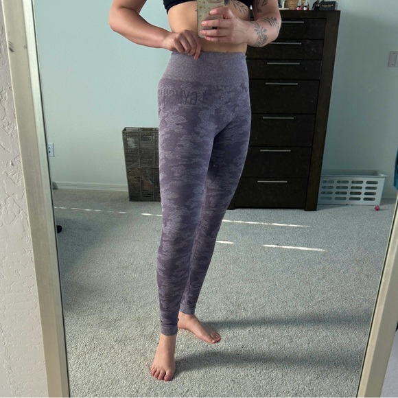 Gymshark Camo Leggings - Picture 1 of 4